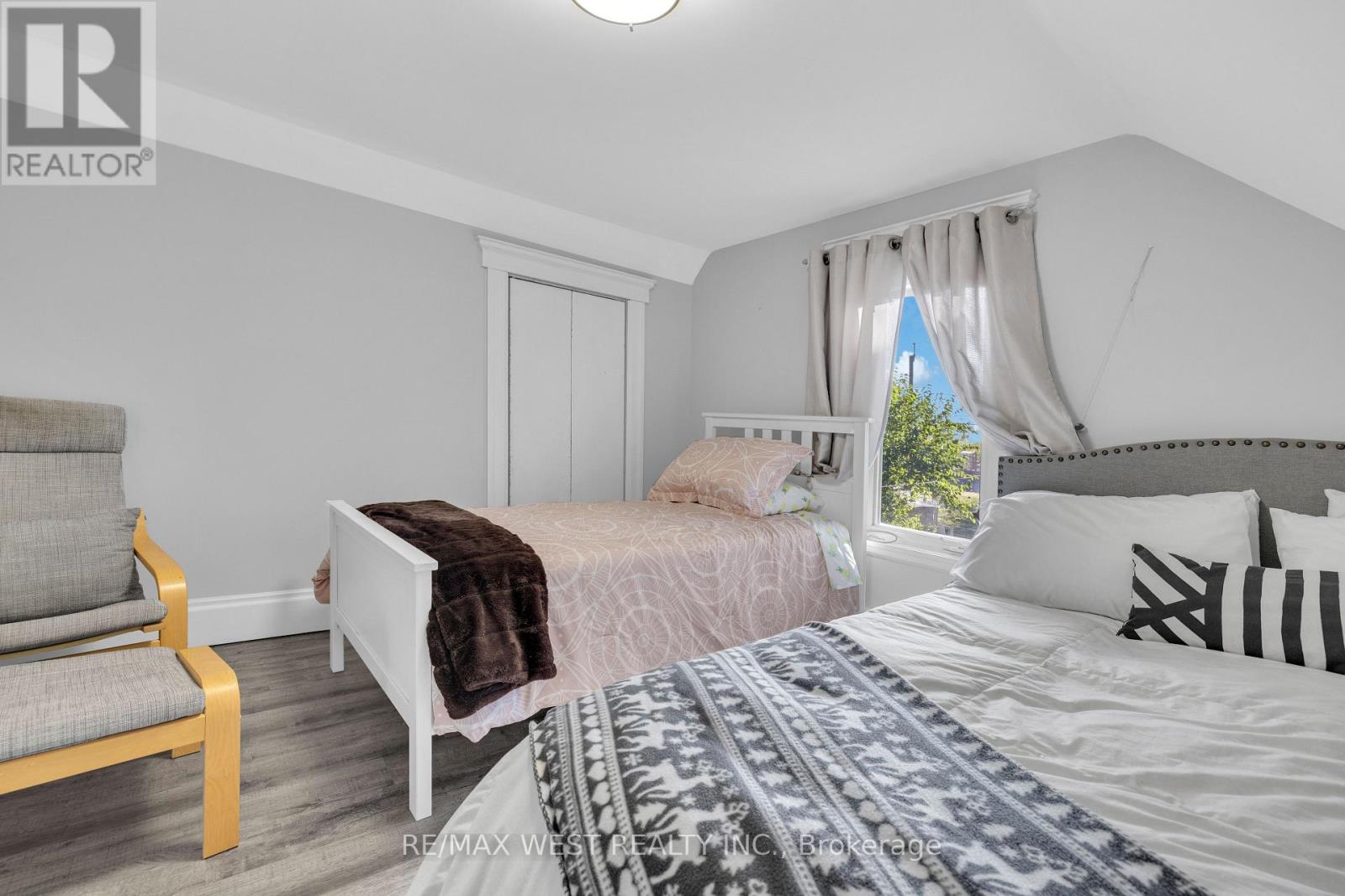 1045 Wellington Avenue, Windsor, ON photo 18