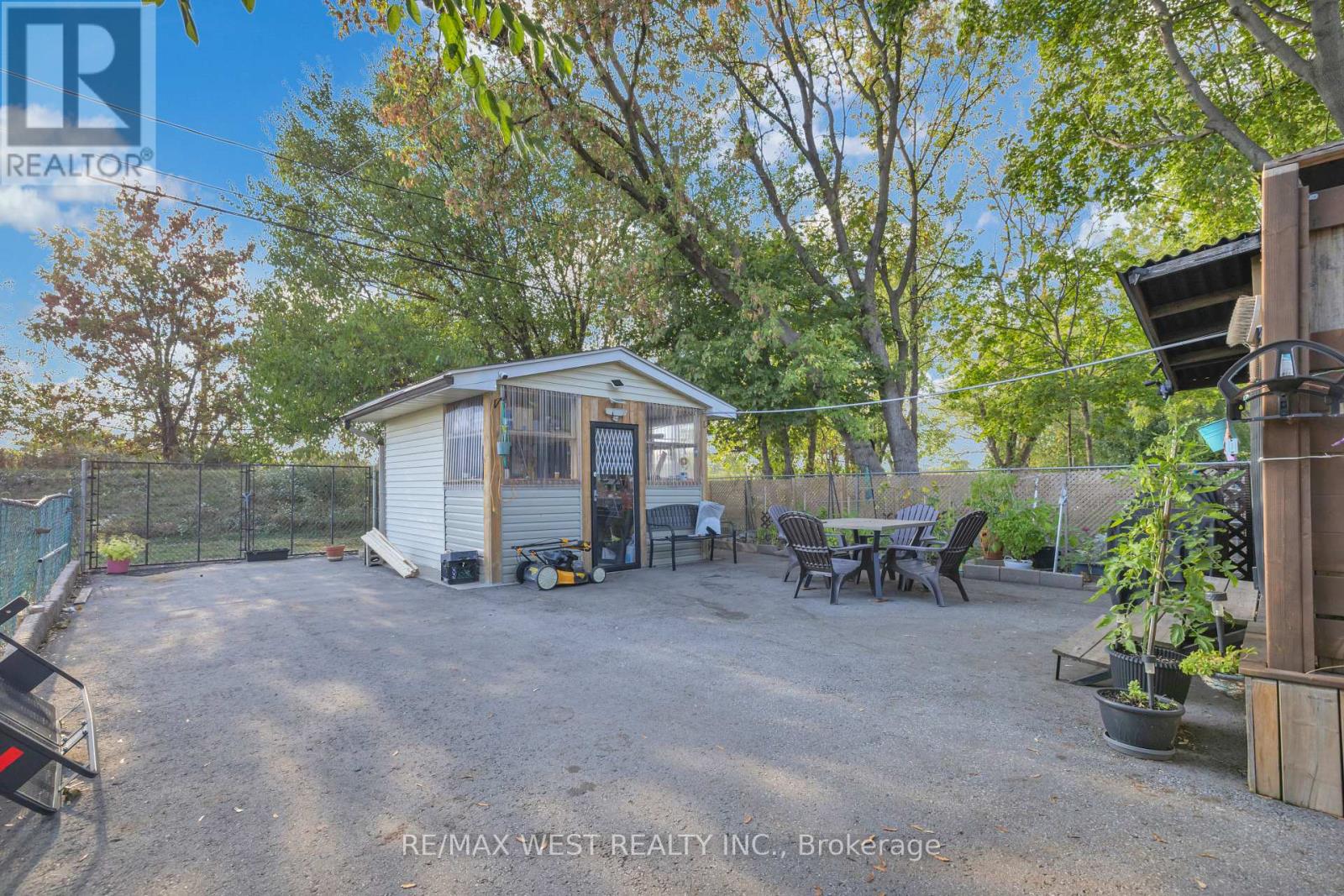 1045 Wellington Avenue, Windsor, ON photo 26