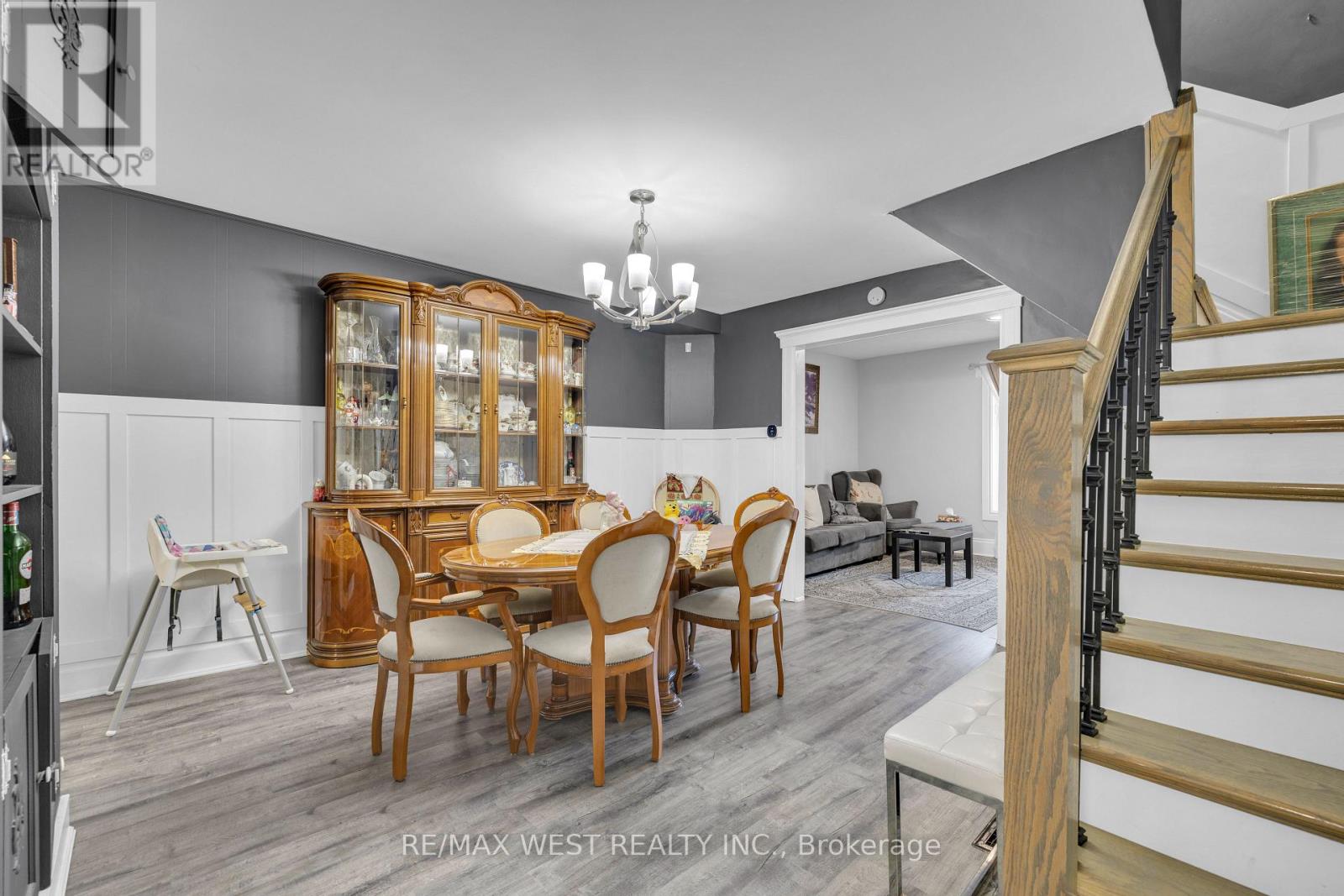 1045 WELLINGTON AVENUE, Windsor — photo 8