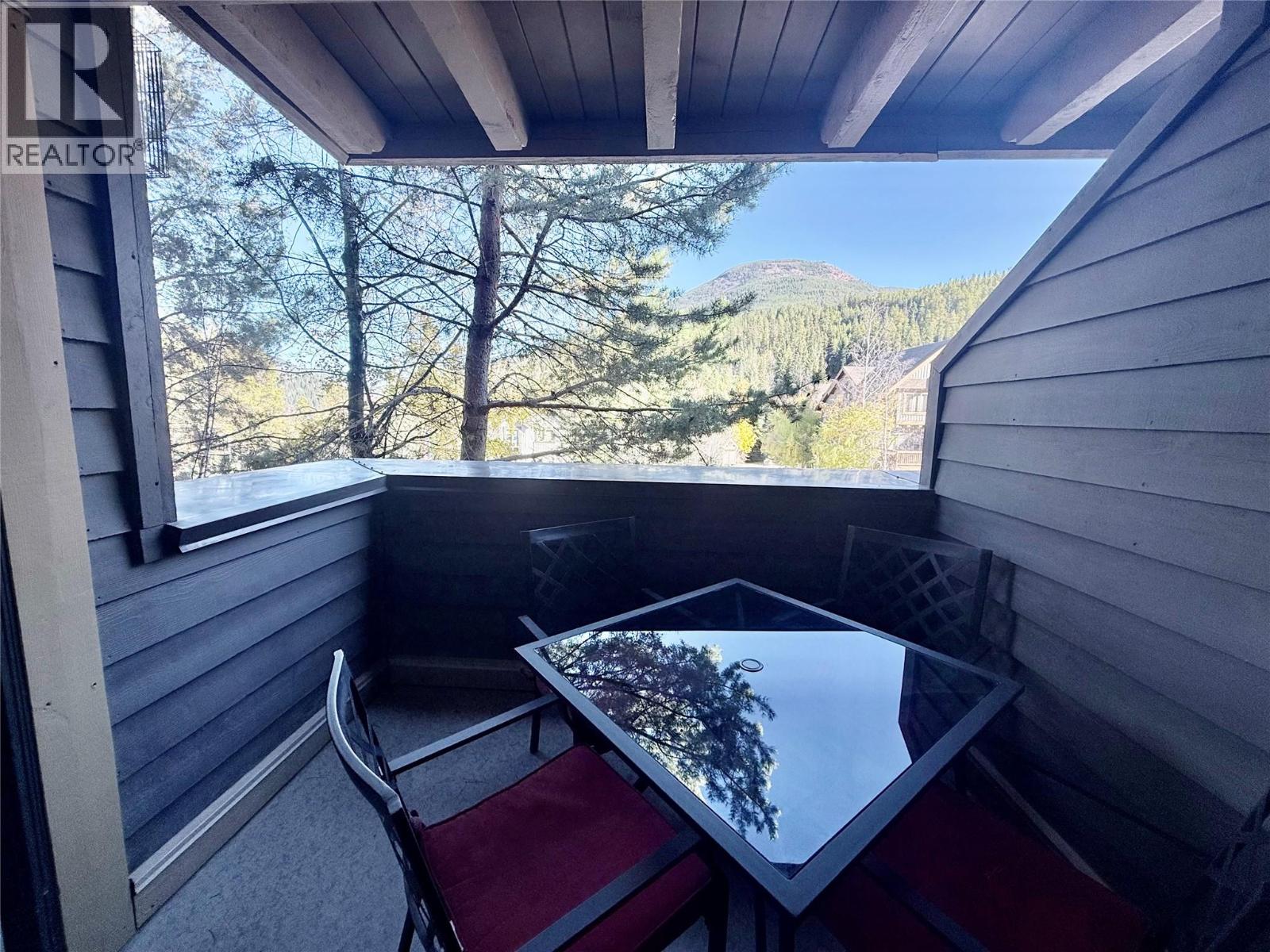 #306 2070 Summit Drive - 15