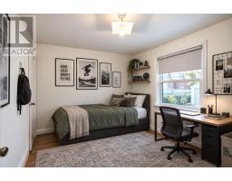 74 Cannon Road, Toronto, ON M8Y1S1 Photo 27