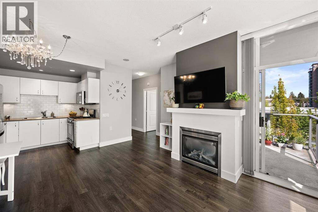 Photo of 405 120 W 16 STREET 16