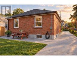 Recreational, Games room - 74 Cannon Road, Toronto, ON M8Y1S1 Photo 8
