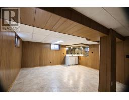 74 Cannon Road, Toronto, ON M8Y1S1 Photo 12