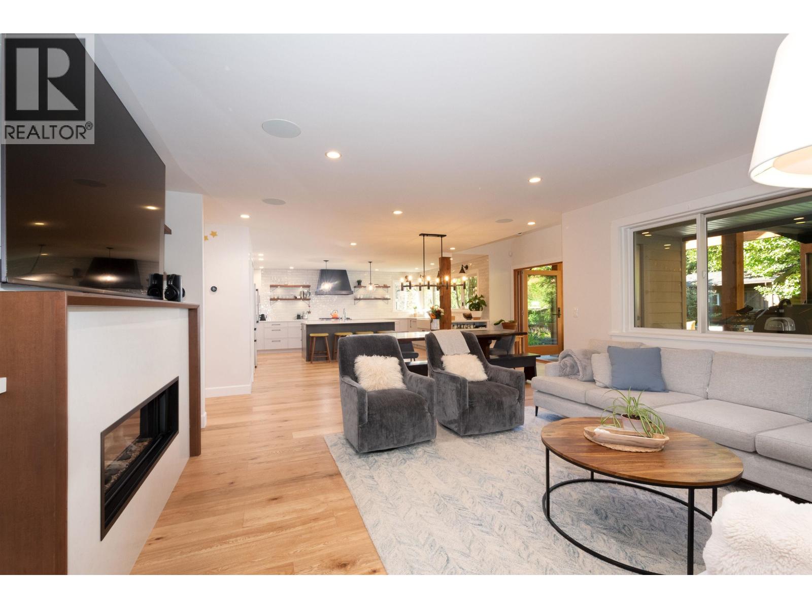 Photo of 4592 COVE CLIFF ROAD 9
