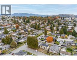 5311 Meadedale Drive, Burnaby, BC V5B2E6 Photo 36