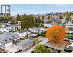 5311 Meadedale Drive, Burnaby, BC V5B2E6 Photo 39