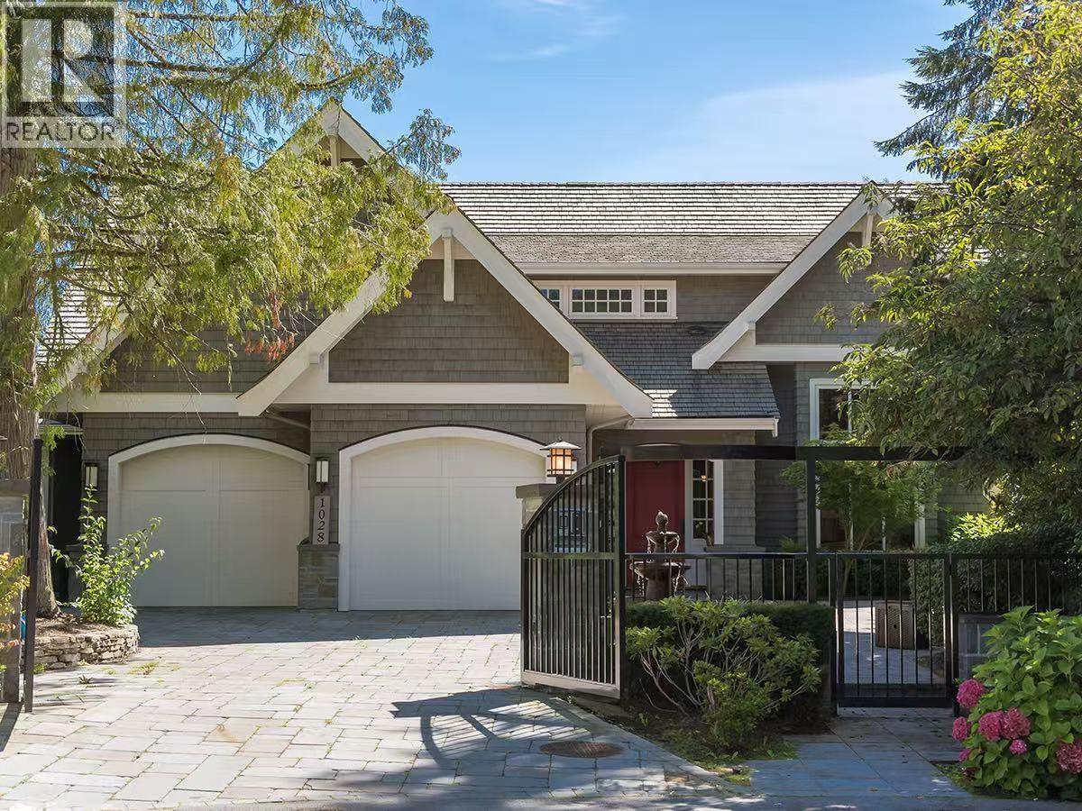 1028 GROVELAND photo 3