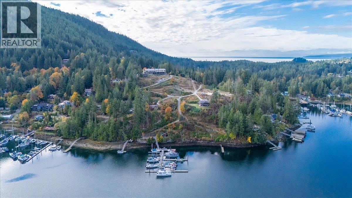 Photo of 12671 SUNSHINE COAST HIGHWAY 9