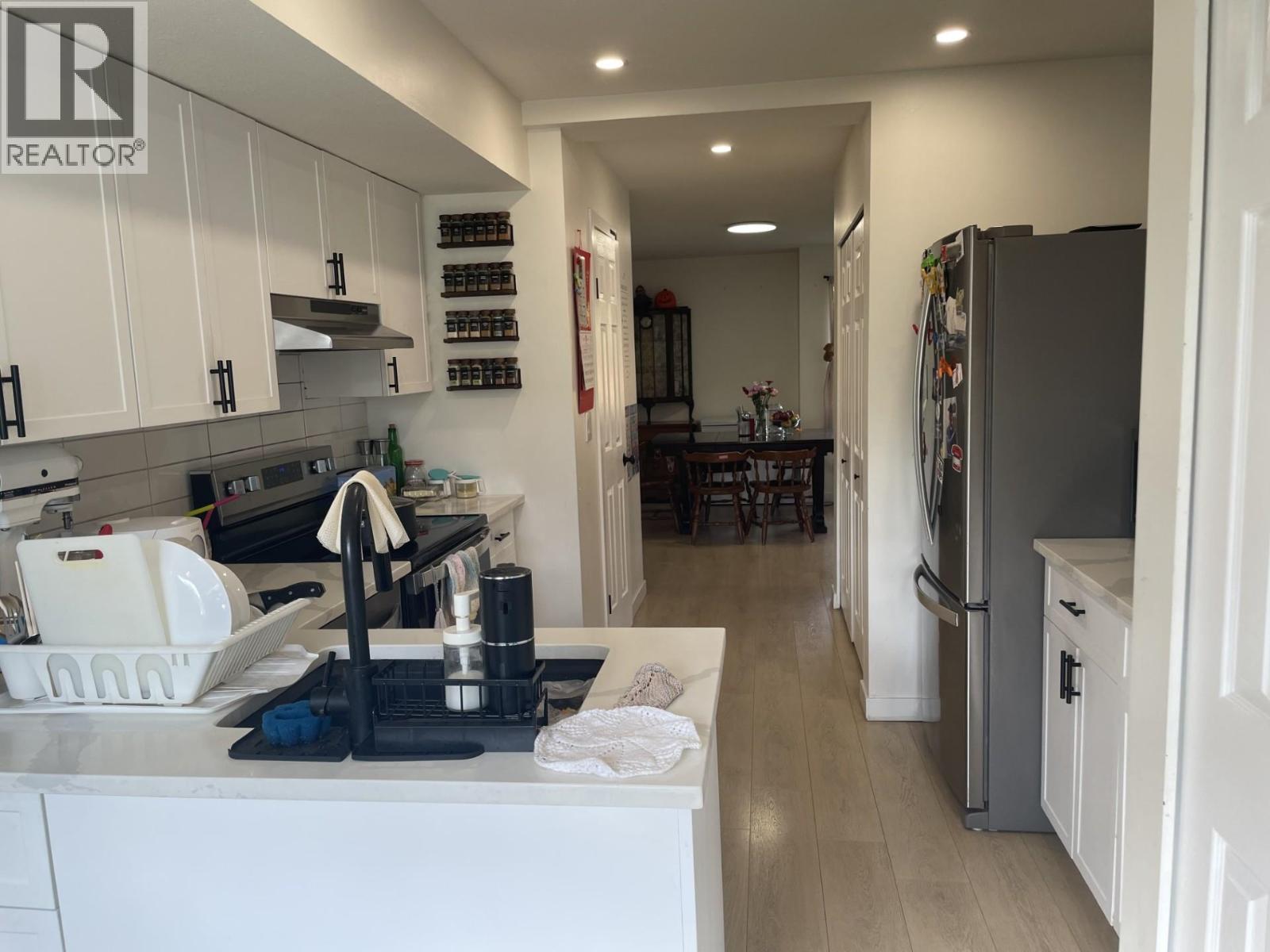 Photo of 405 20675 118TH AVENUE 5