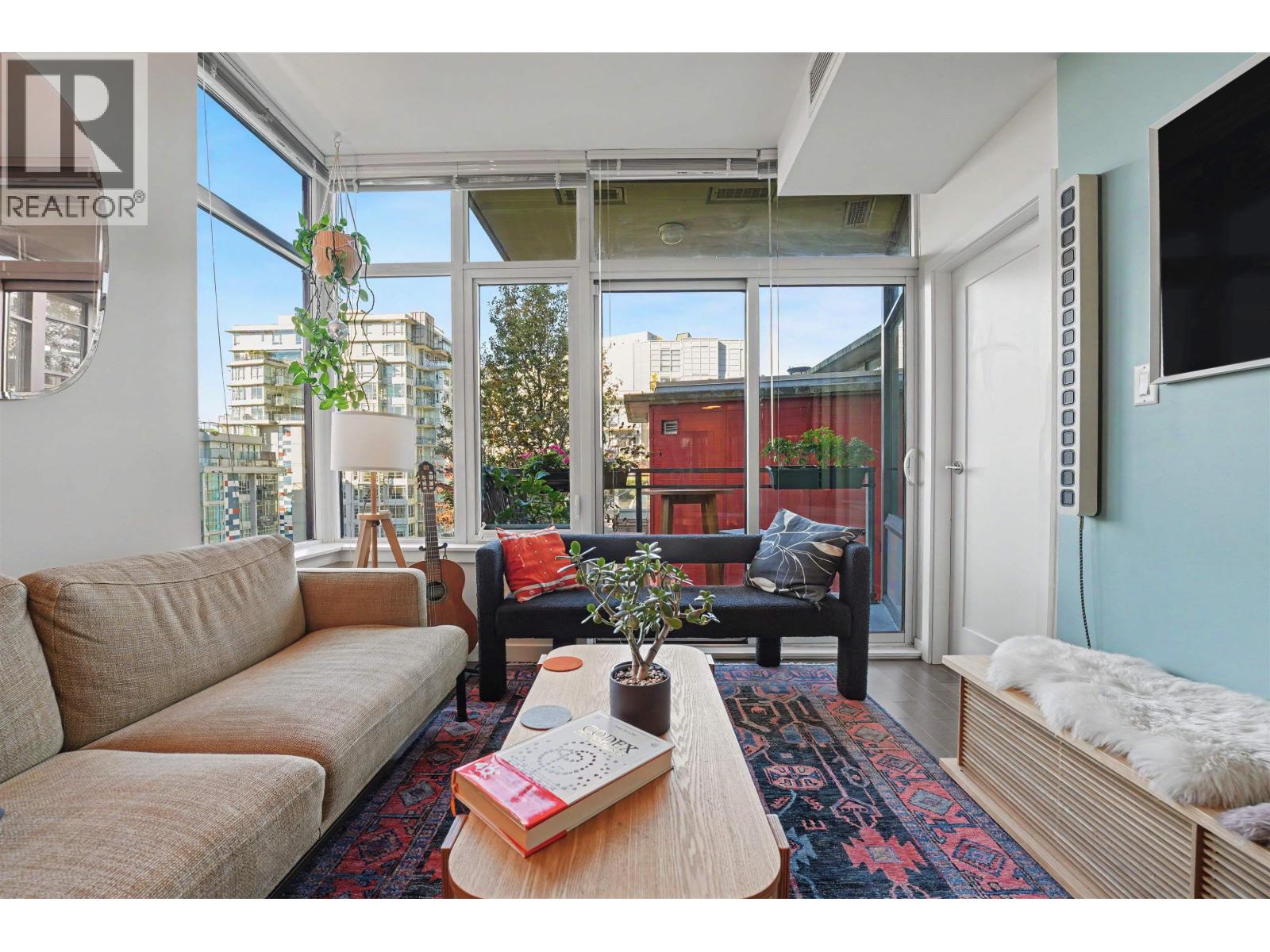 Property for sale at 807 38 W 1ST AVENUE