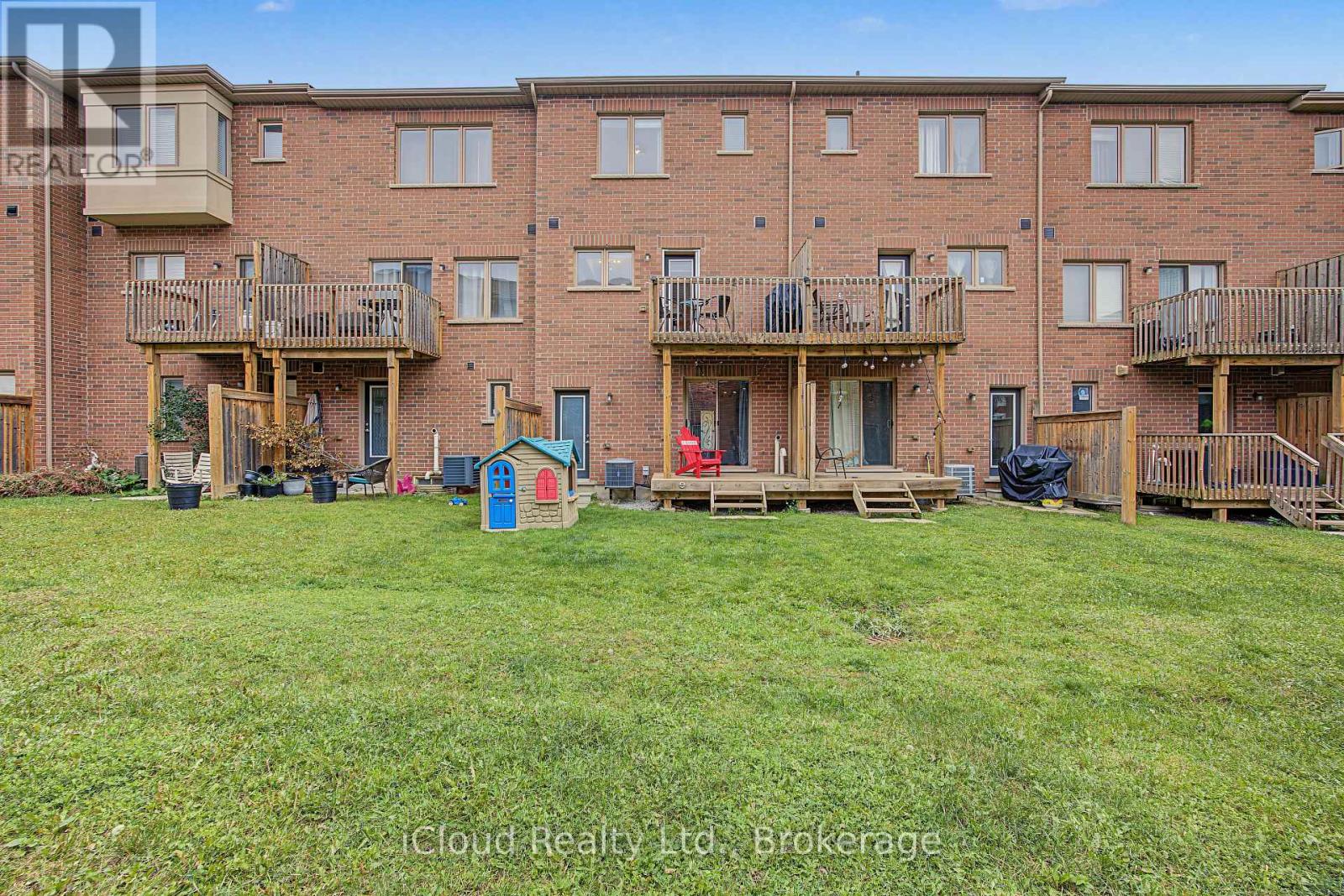 49 ASPEN HILLS ROAD - 32