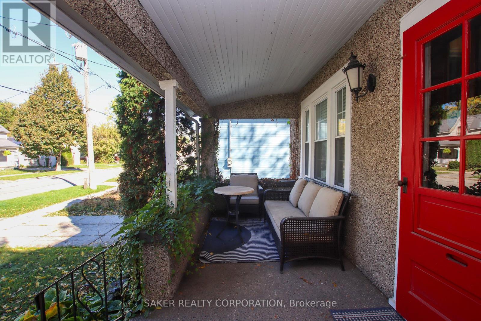 128 MOUNT PLEASANT AVENUE - 2