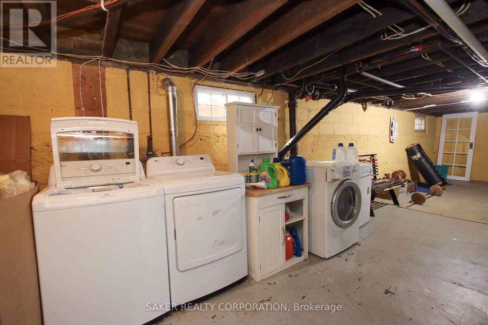 128 MOUNT PLEASANT AVENUE - 33