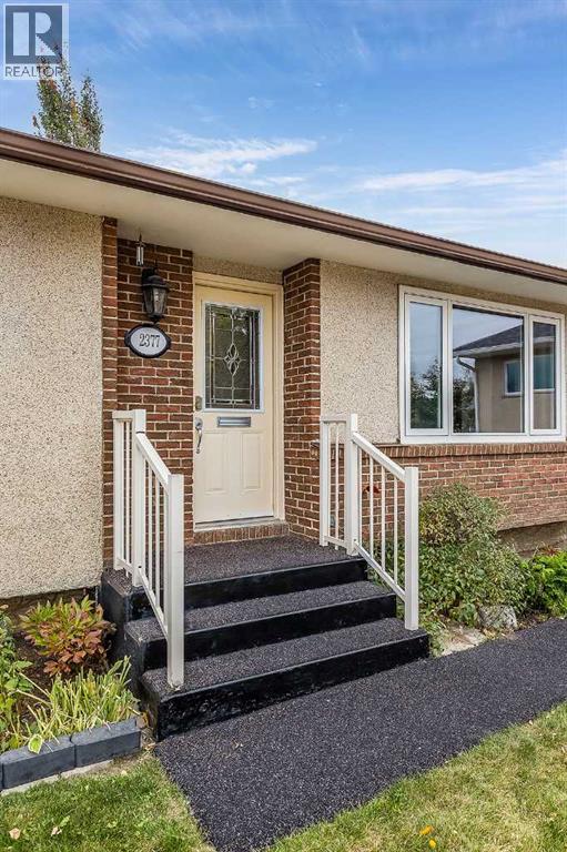 2377 Ronan Place SE photo 4