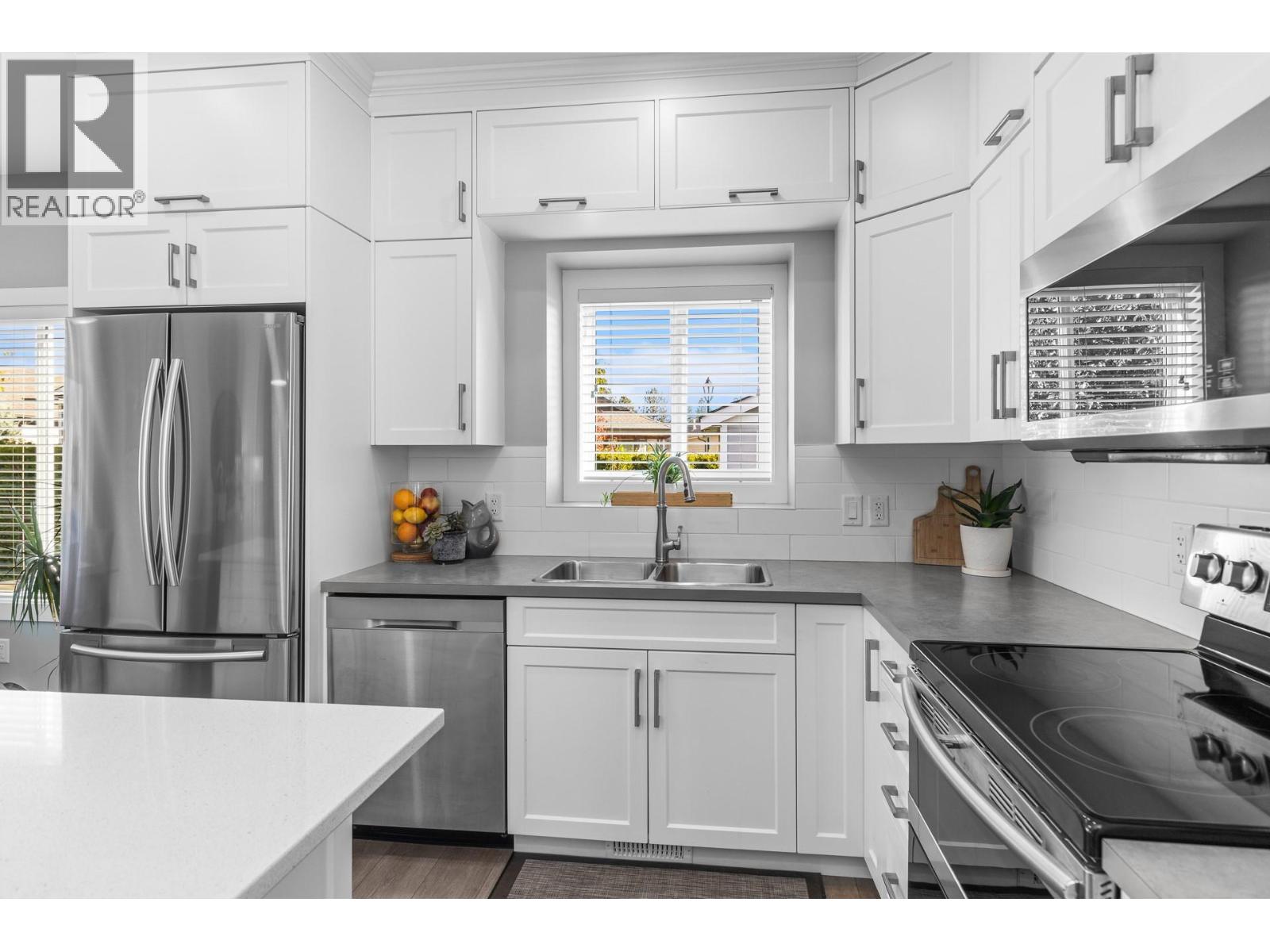3376 Kingfisher Road - 18