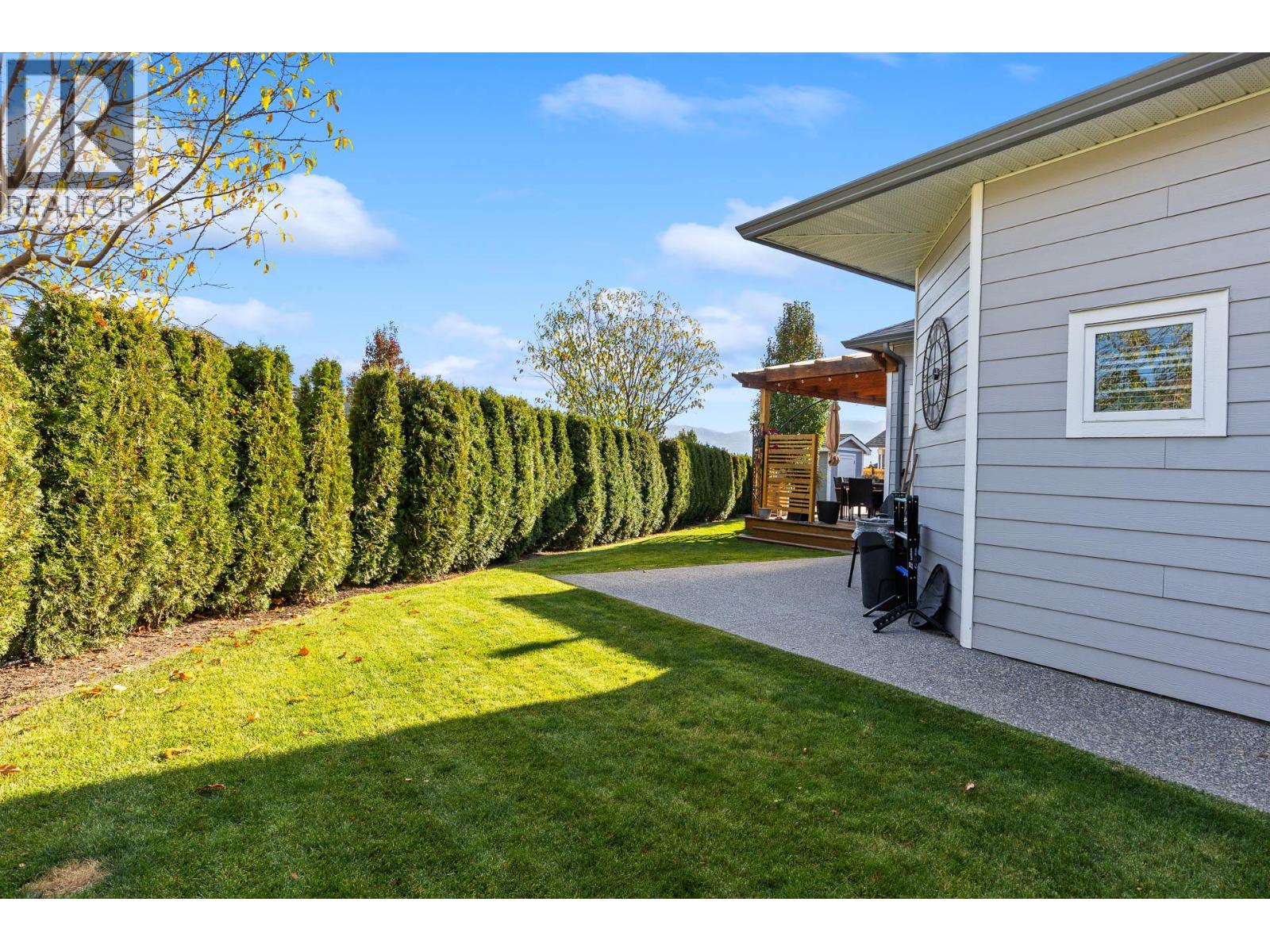 3376 Kingfisher Road - 43