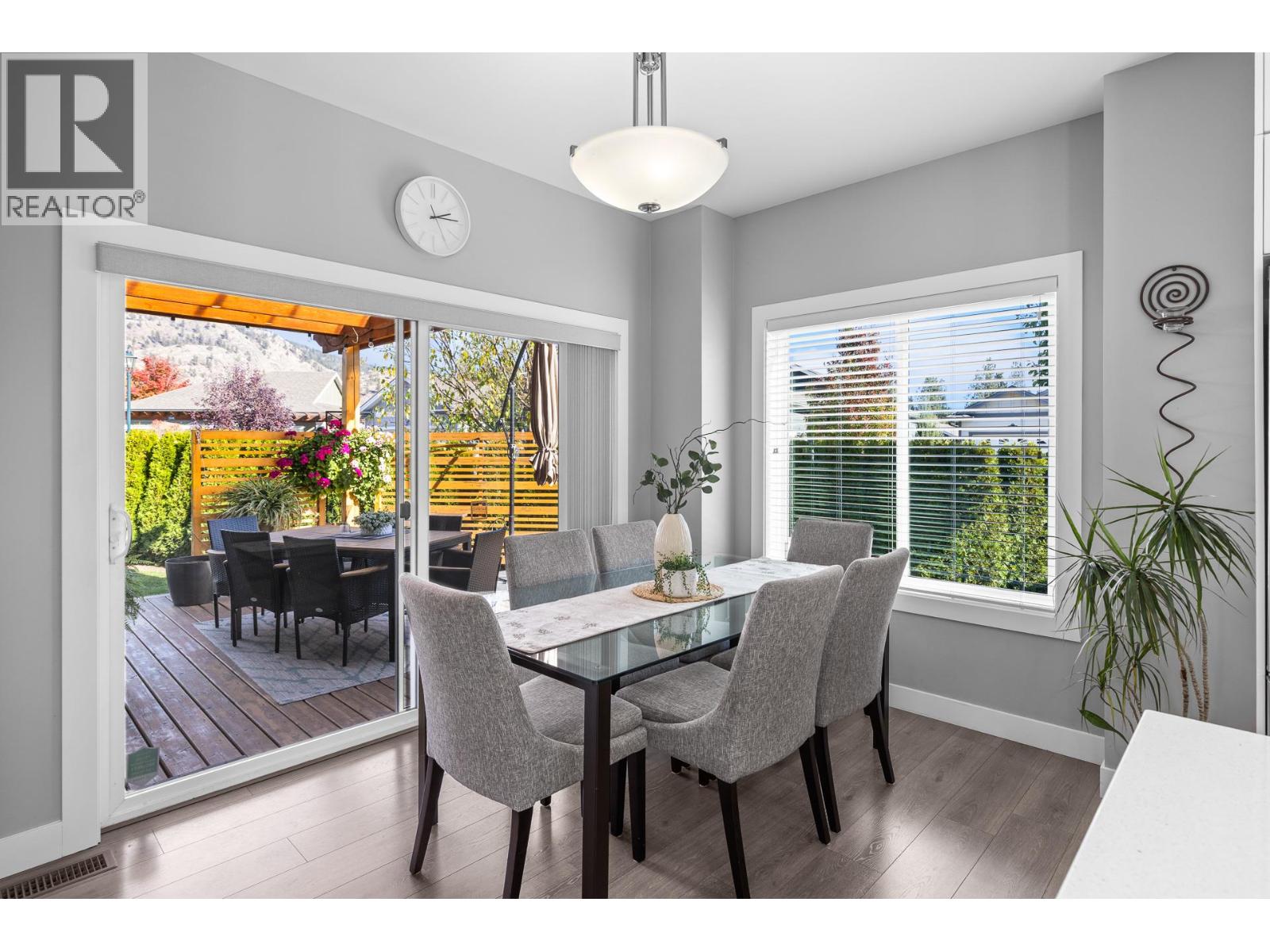 3376 Kingfisher Road - 21