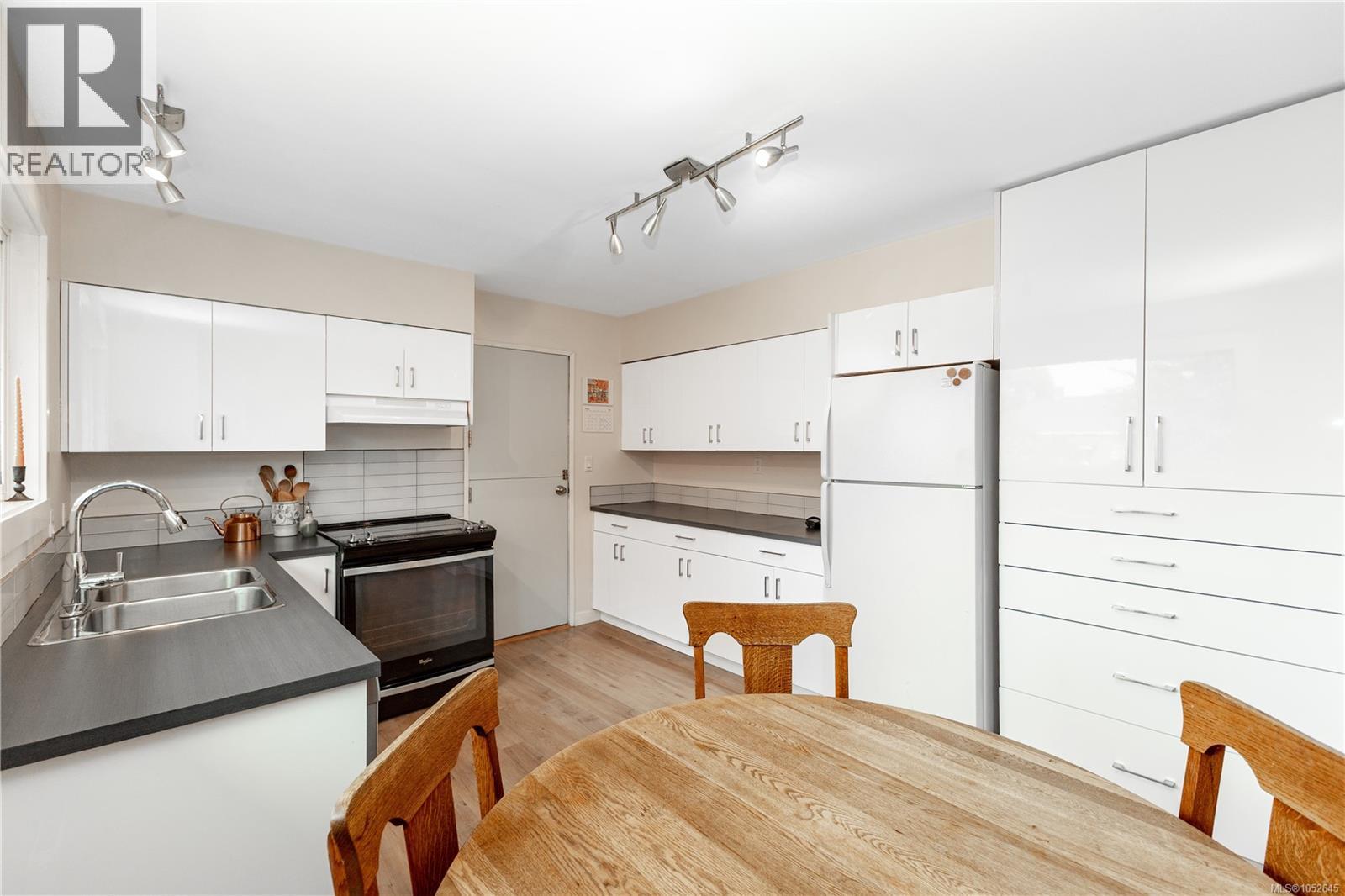 133 Hilchey Rd - 8