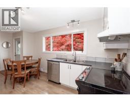 133 Hilchey Rd, Campbell River, BC V9W1P3 Photo 11