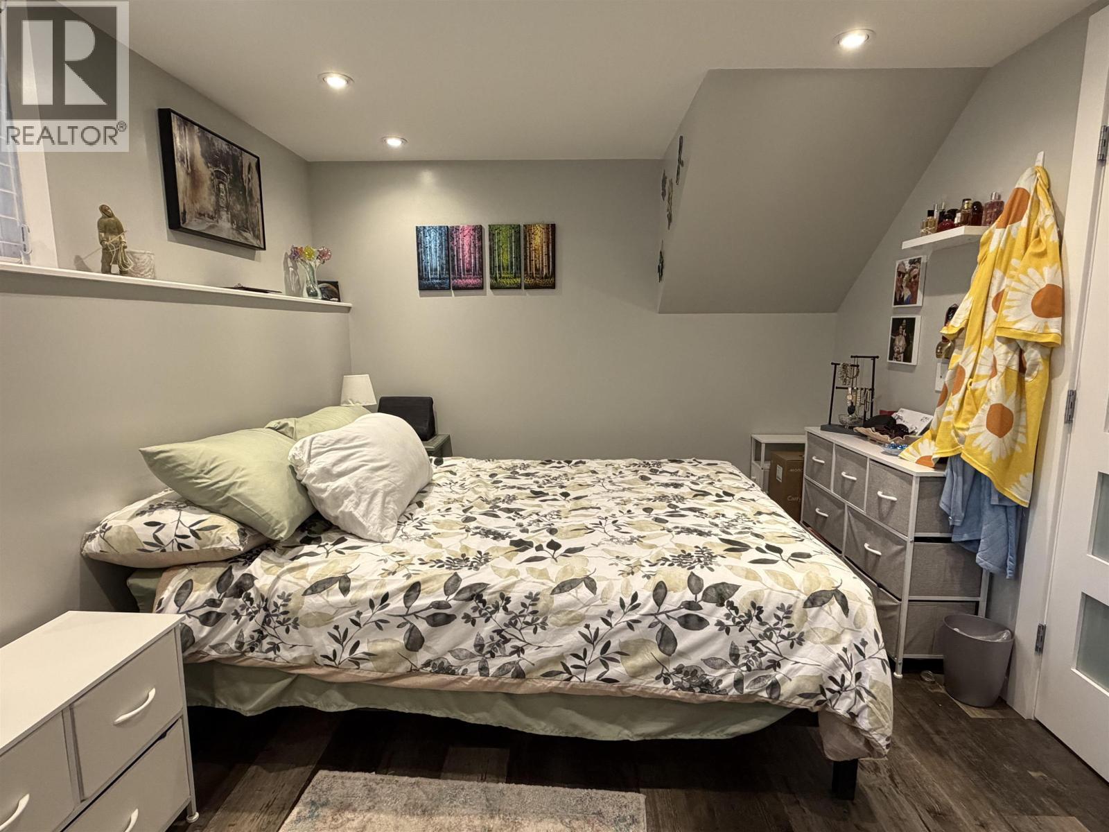 2607 KALUM STREET - 23