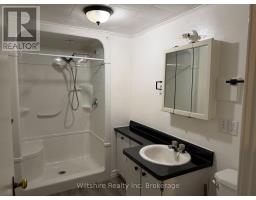 27 - 25 Rodgers Street, Tillsonburg, ON N4G1G1 Photo 8