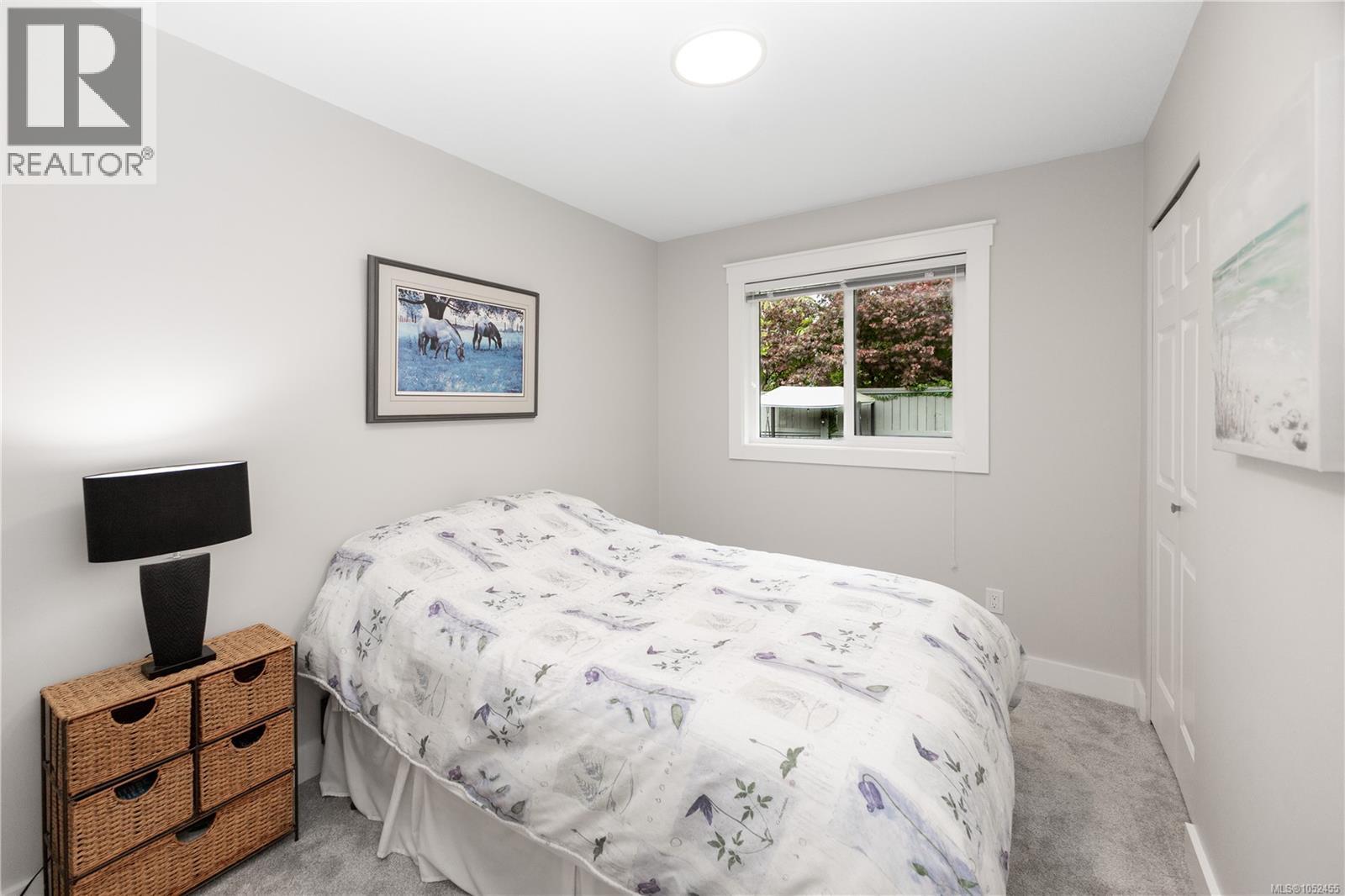32 Oregon Rd - 28