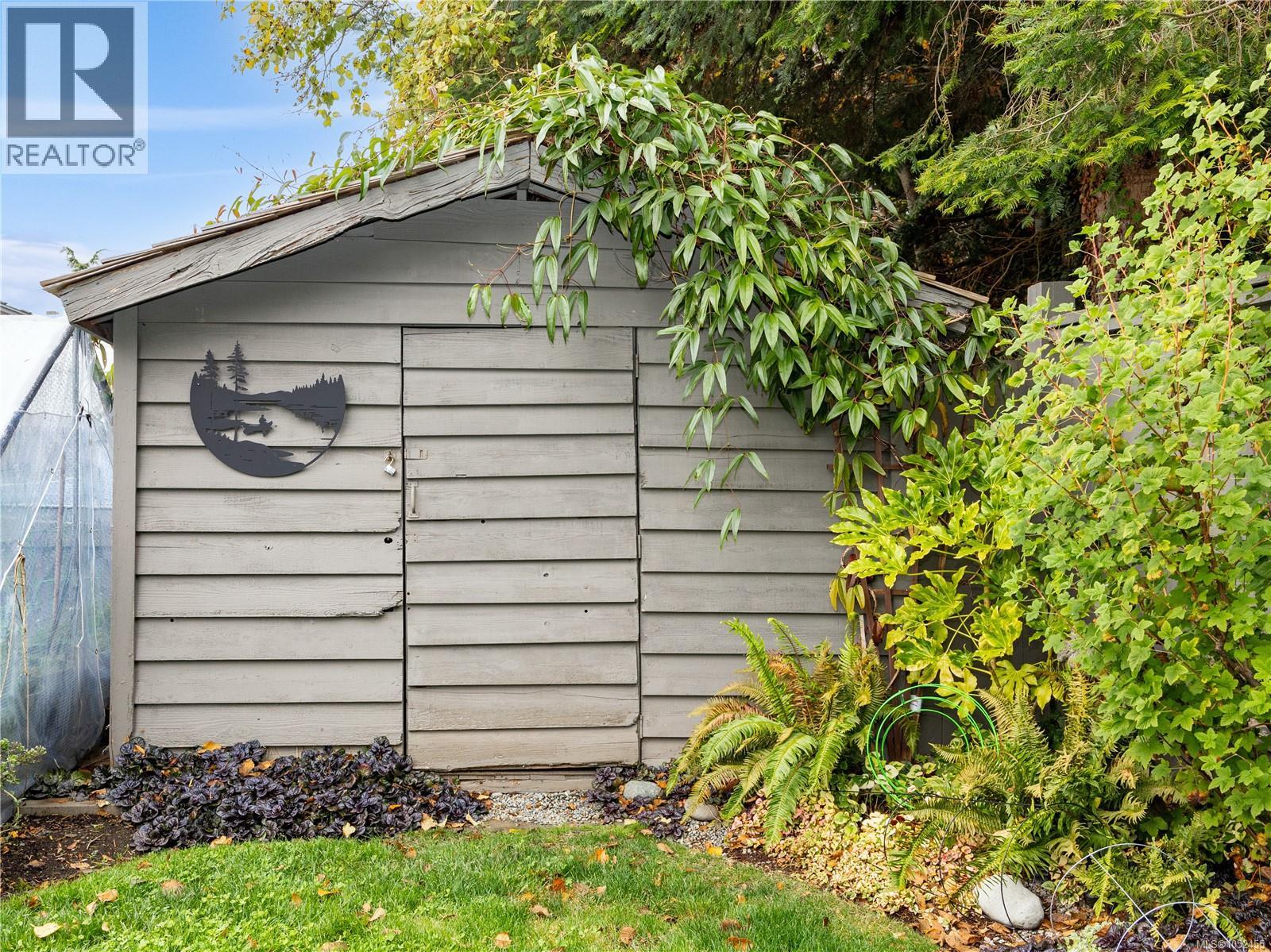 32 Oregon Rd - 47