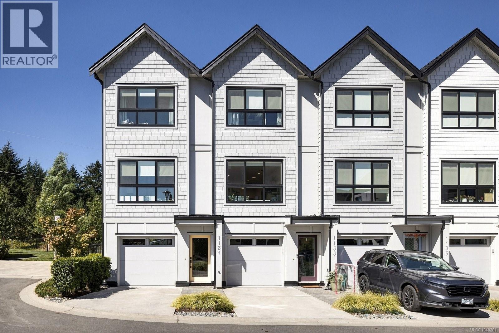 1133 Pullman Close - 35