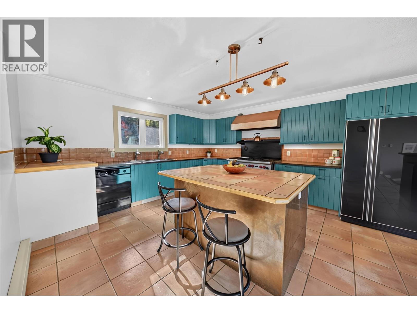 75 Ridgemont Drive - 22