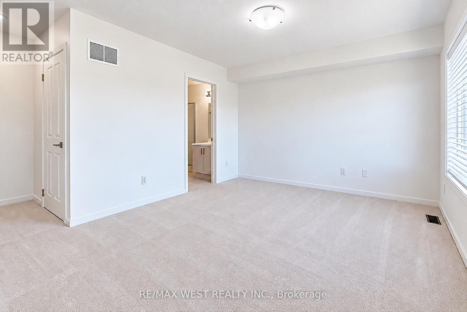 227 Monarch Avenue, Ajax, ON photo 17