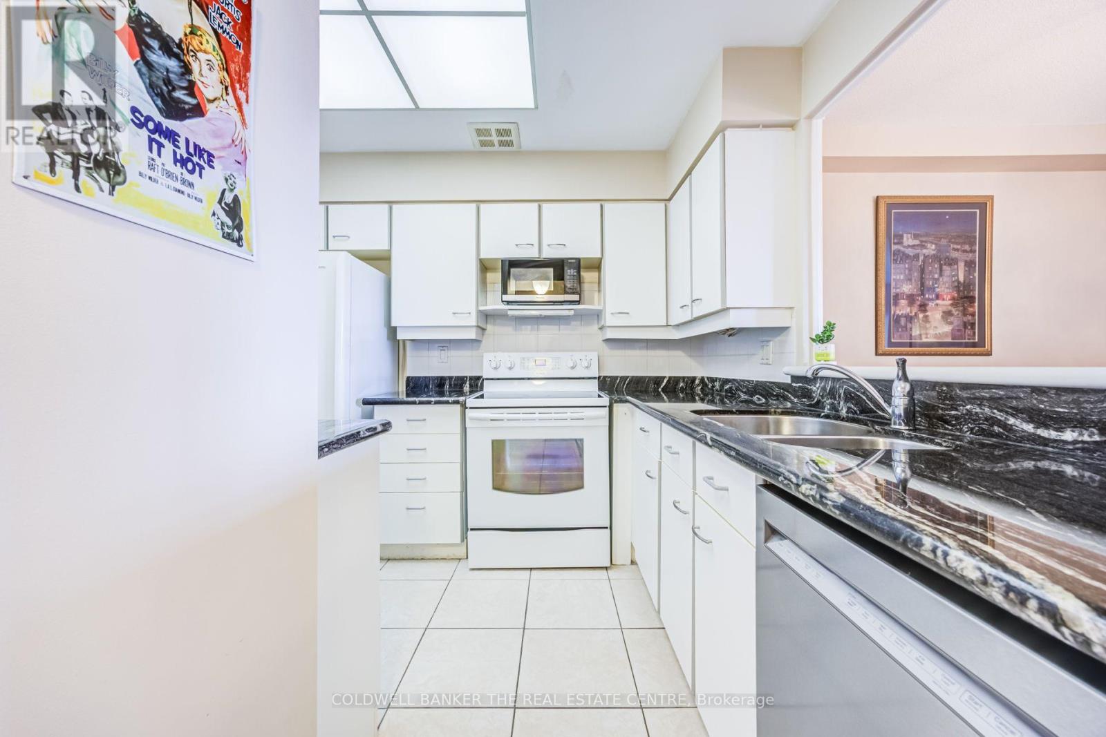 Ph22- 32 Clarissa Drive, Richmond Hill, ON photo 21