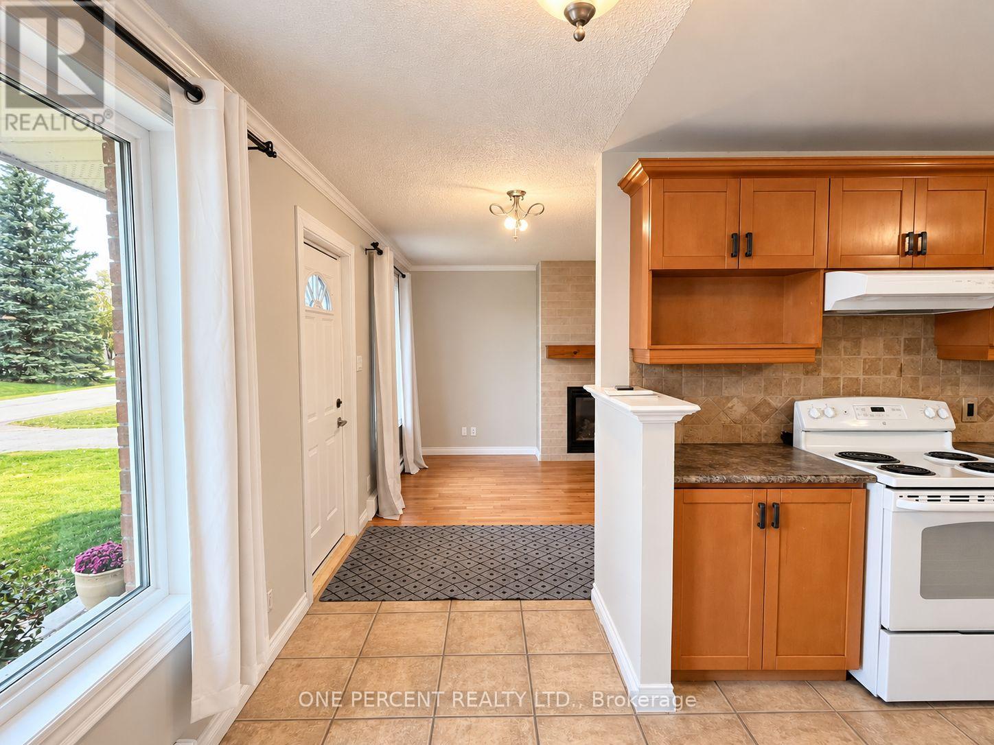 526 Highland Crescent, Brock, ON photo 9