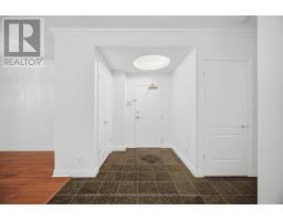 322 - 11 William Carson Crescent, Toronto, ON M2P2G1 Photo 10
