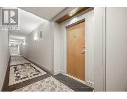 322 - 11 William Carson Crescent, Toronto, ON M2P2G1 Photo 9