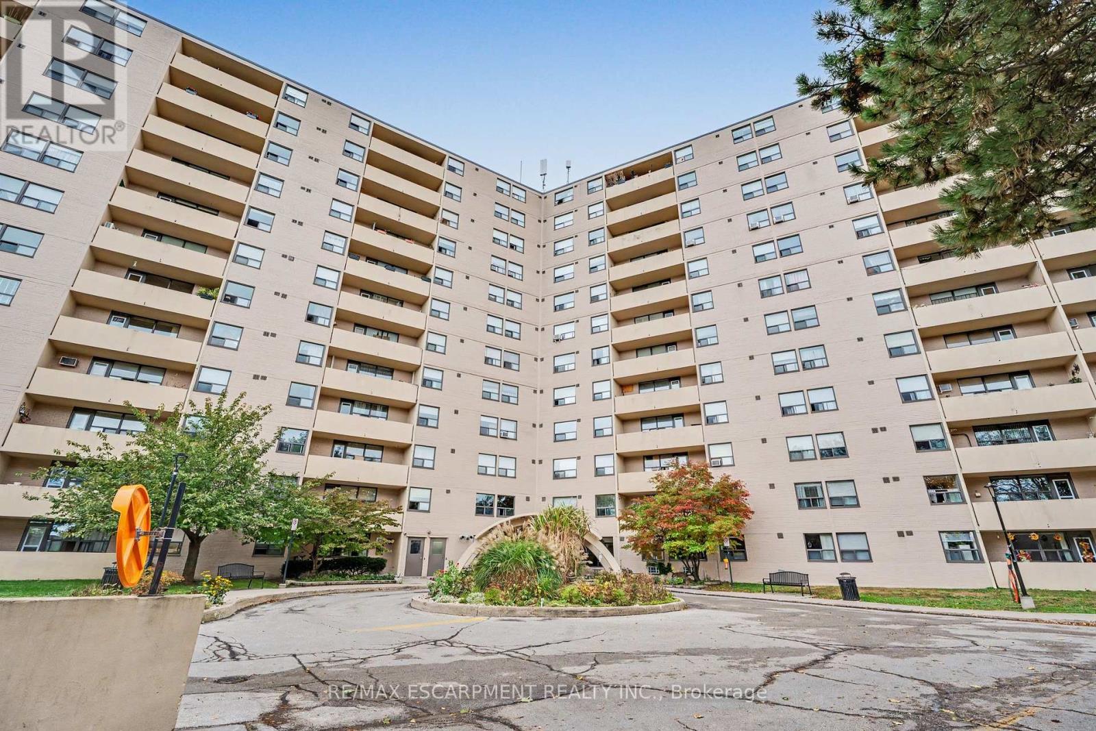 614- 700 DYNES Road, Burlington, ON photo 3