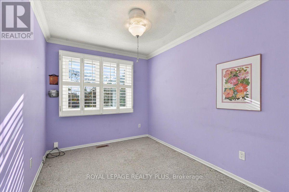 4- 1951 Rathburn Road East, Mississauga, ON photo 24