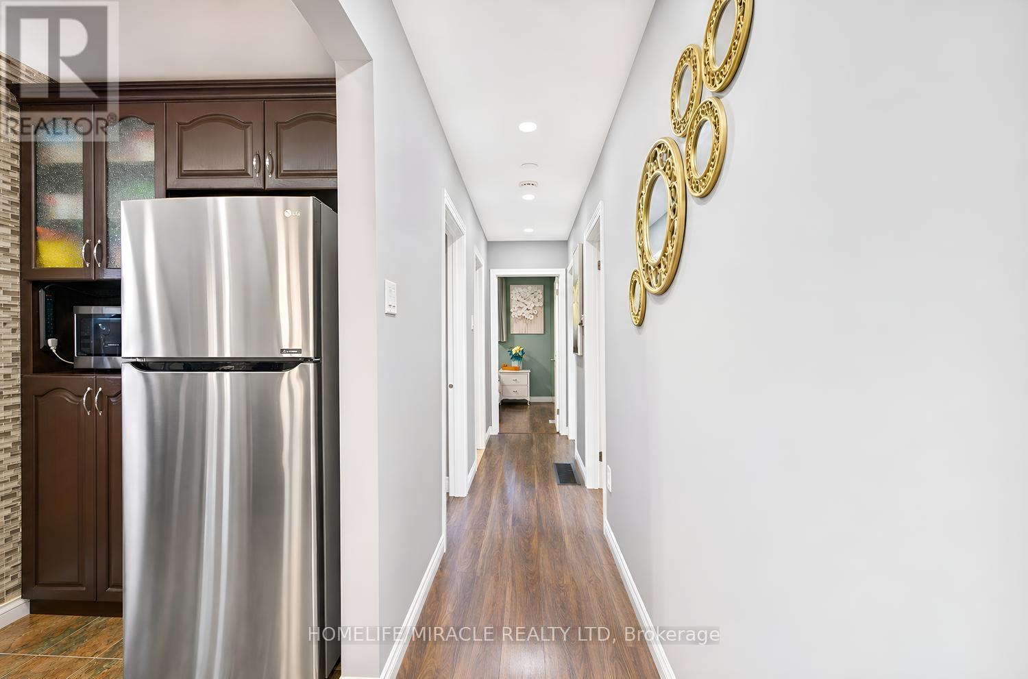 14 Tinton Crescent, Toronto, ON photo 19