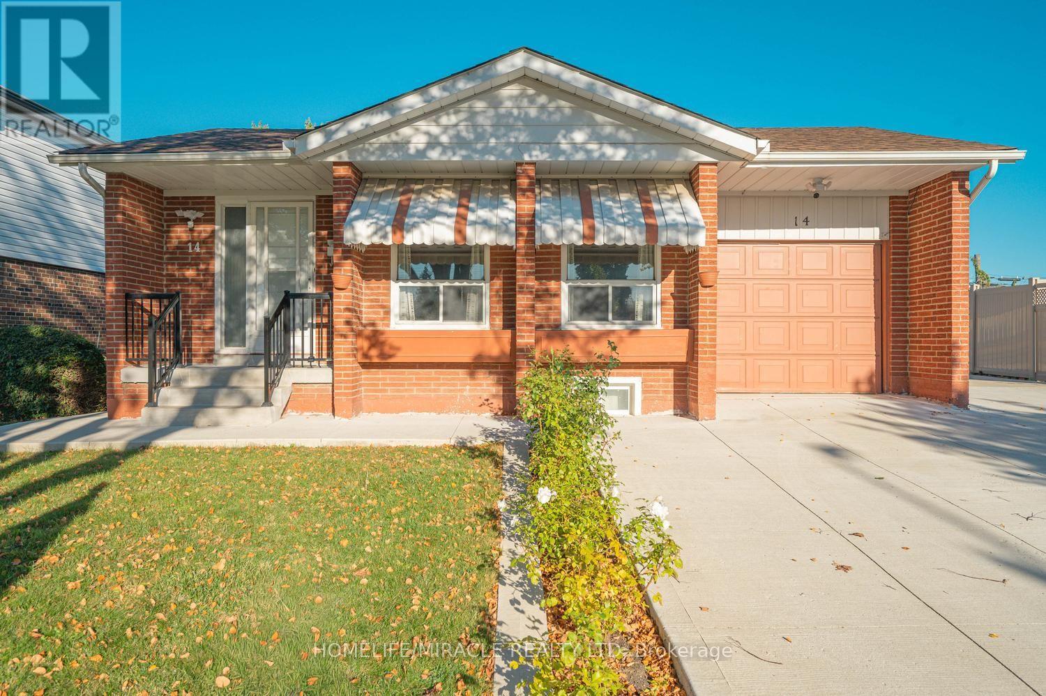 14 Tinton Crescent, Toronto, ON photo 2