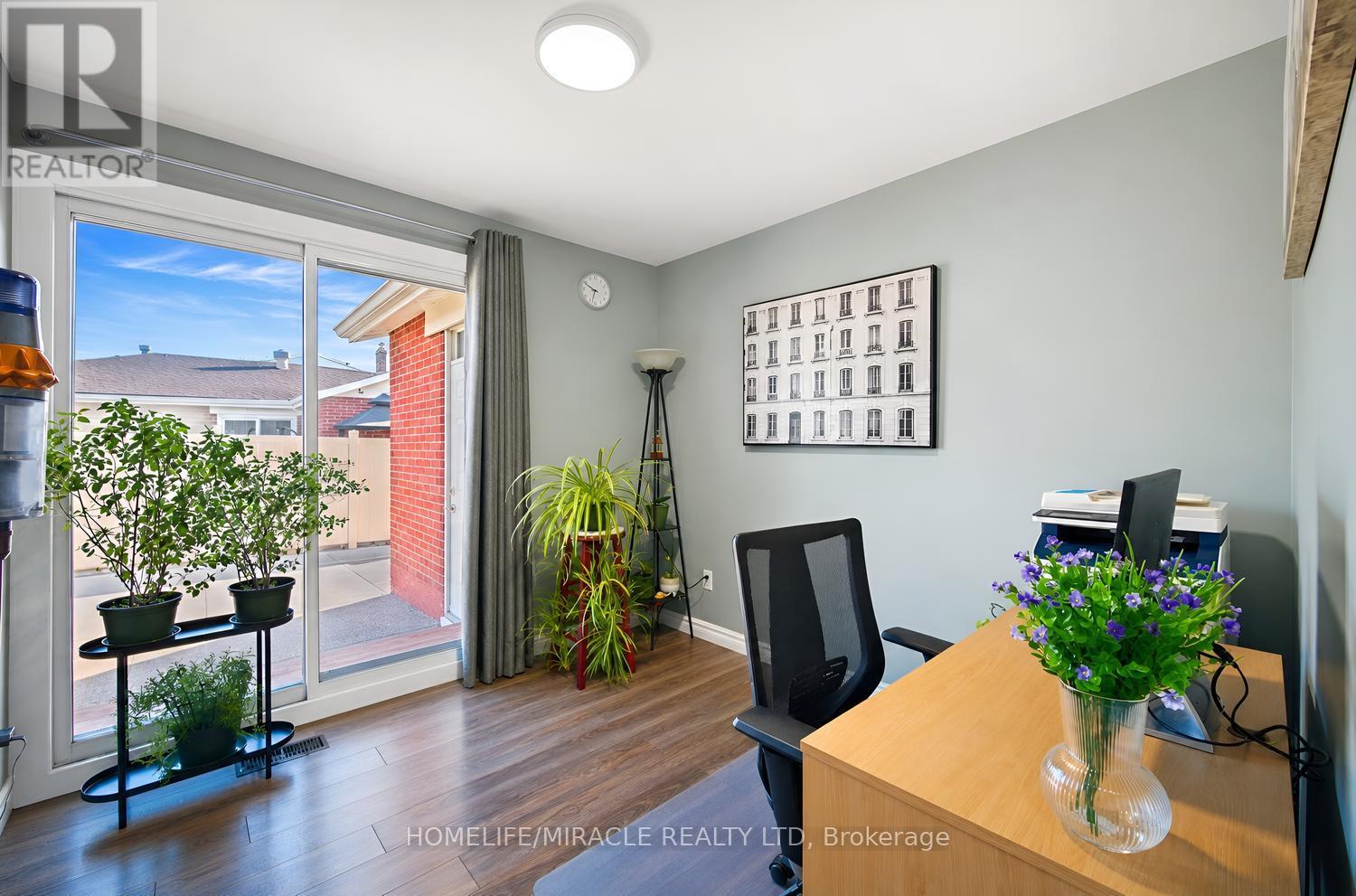 14 Tinton Crescent, Toronto, ON photo 28