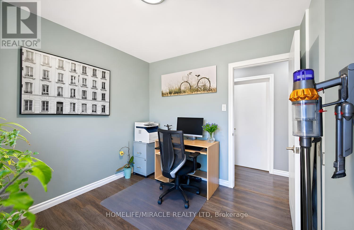14 Tinton Crescent, Toronto, ON photo 29