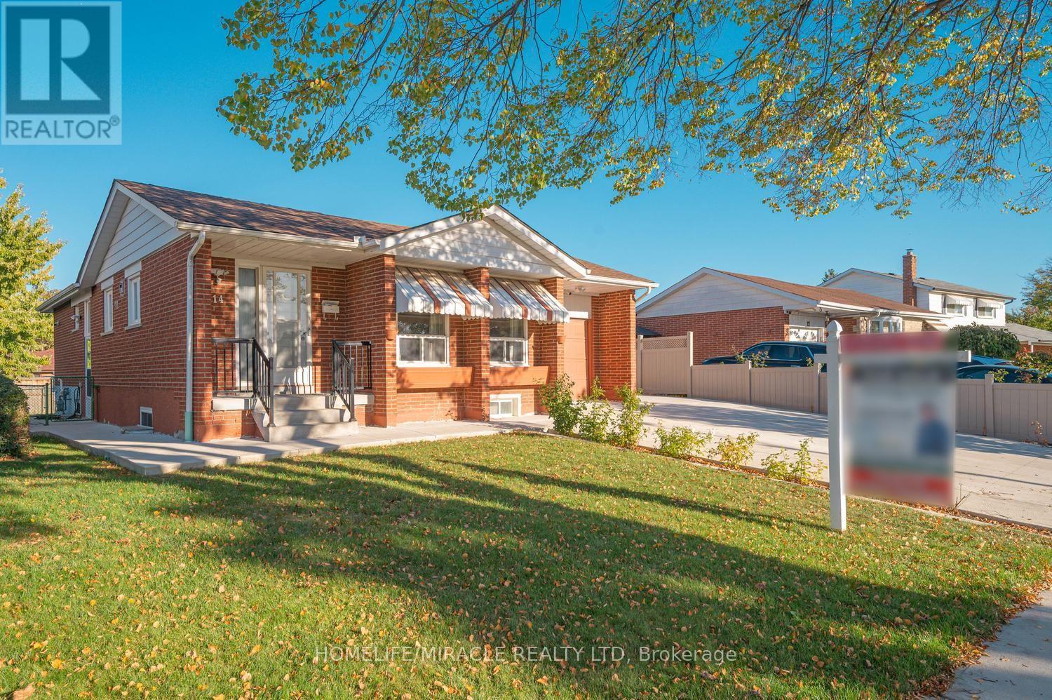 14 Tinton Crescent, Toronto, ON photo 3