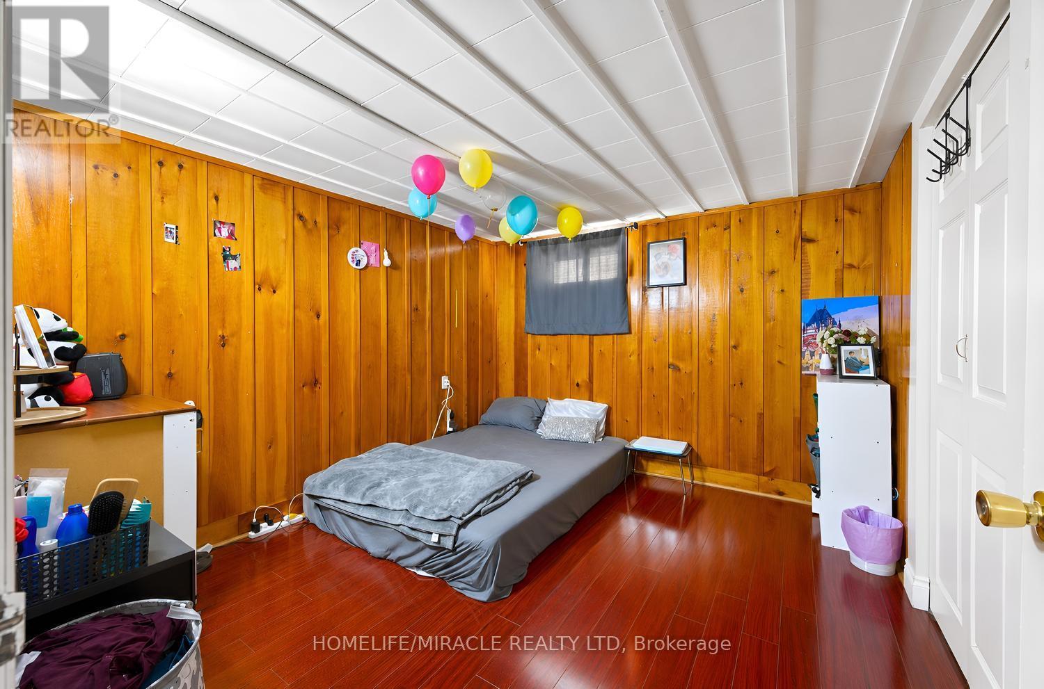 14 Tinton Crescent, Toronto, ON photo 39