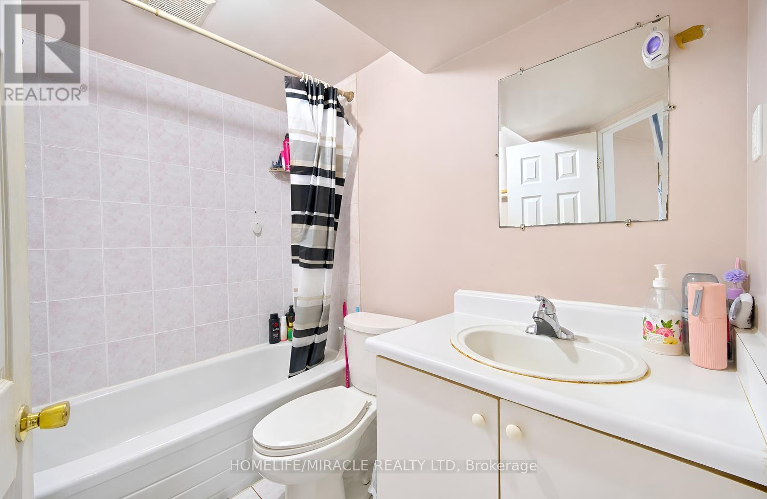 14 Tinton Crescent, Toronto, ON photo 41