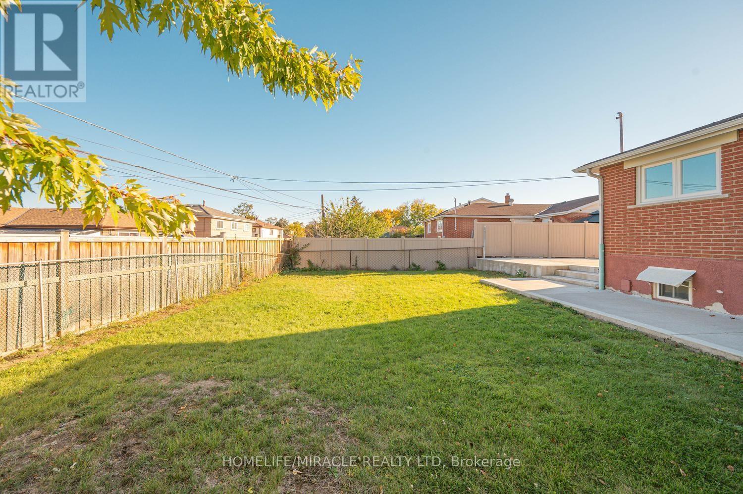 14 Tinton Crescent, Toronto, ON photo 48