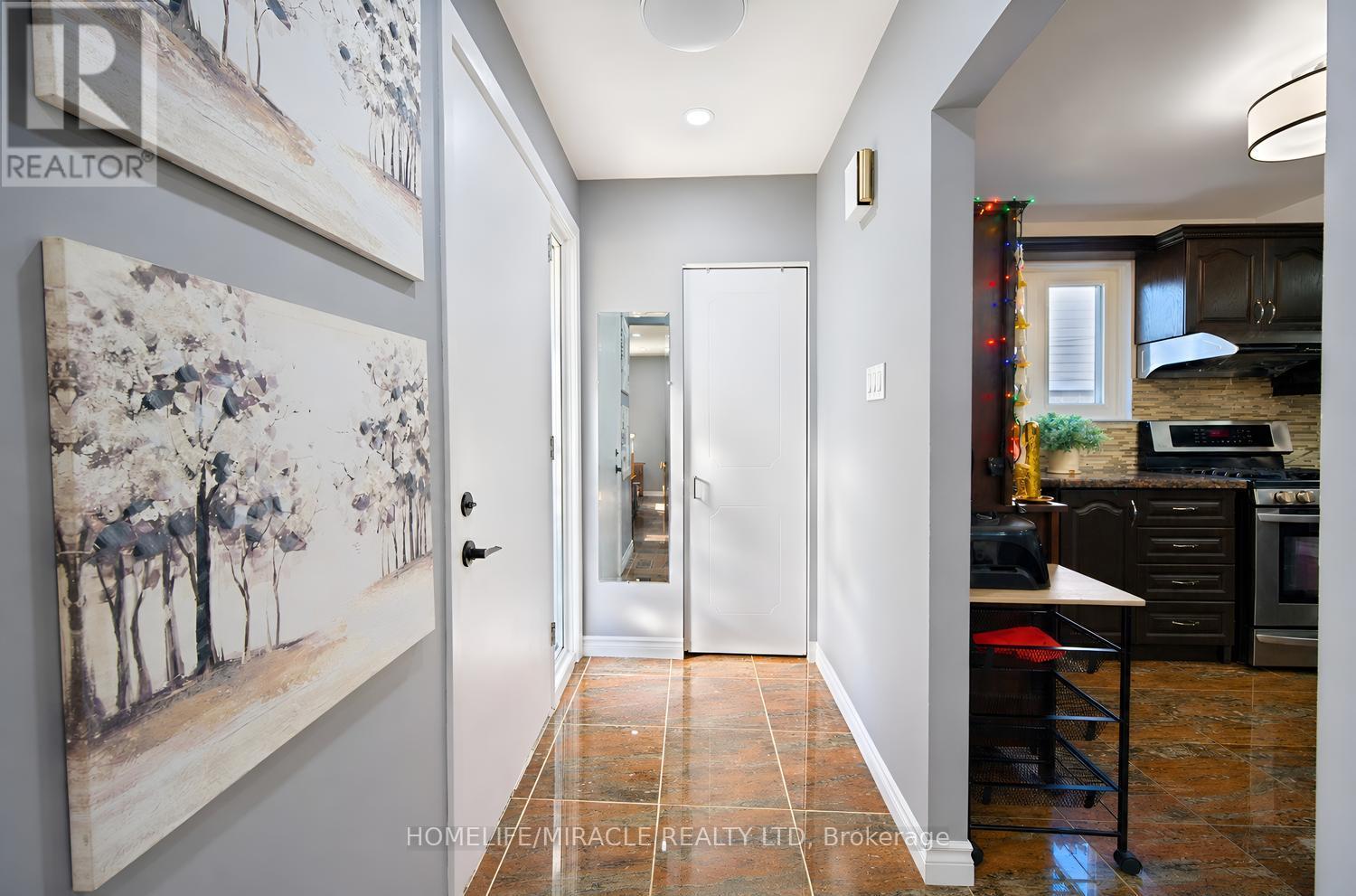 14 Tinton Crescent, Toronto, ON photo 6