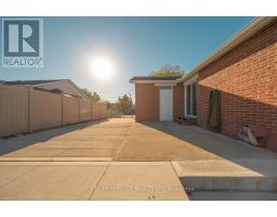 14 Tinton Crescent, Toronto, ON M9V2J1 Photo 50