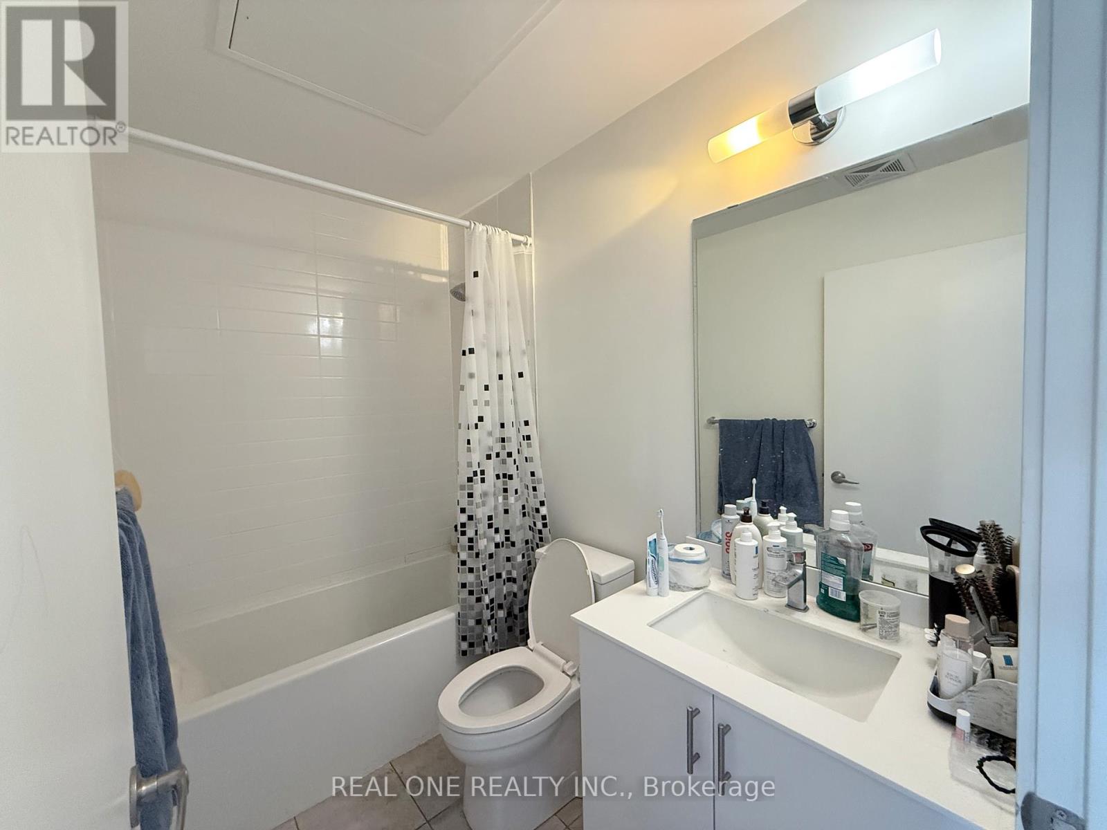115 - 168 SABINA DRIVE, Oakville (GO Glenorchy) — photo 5