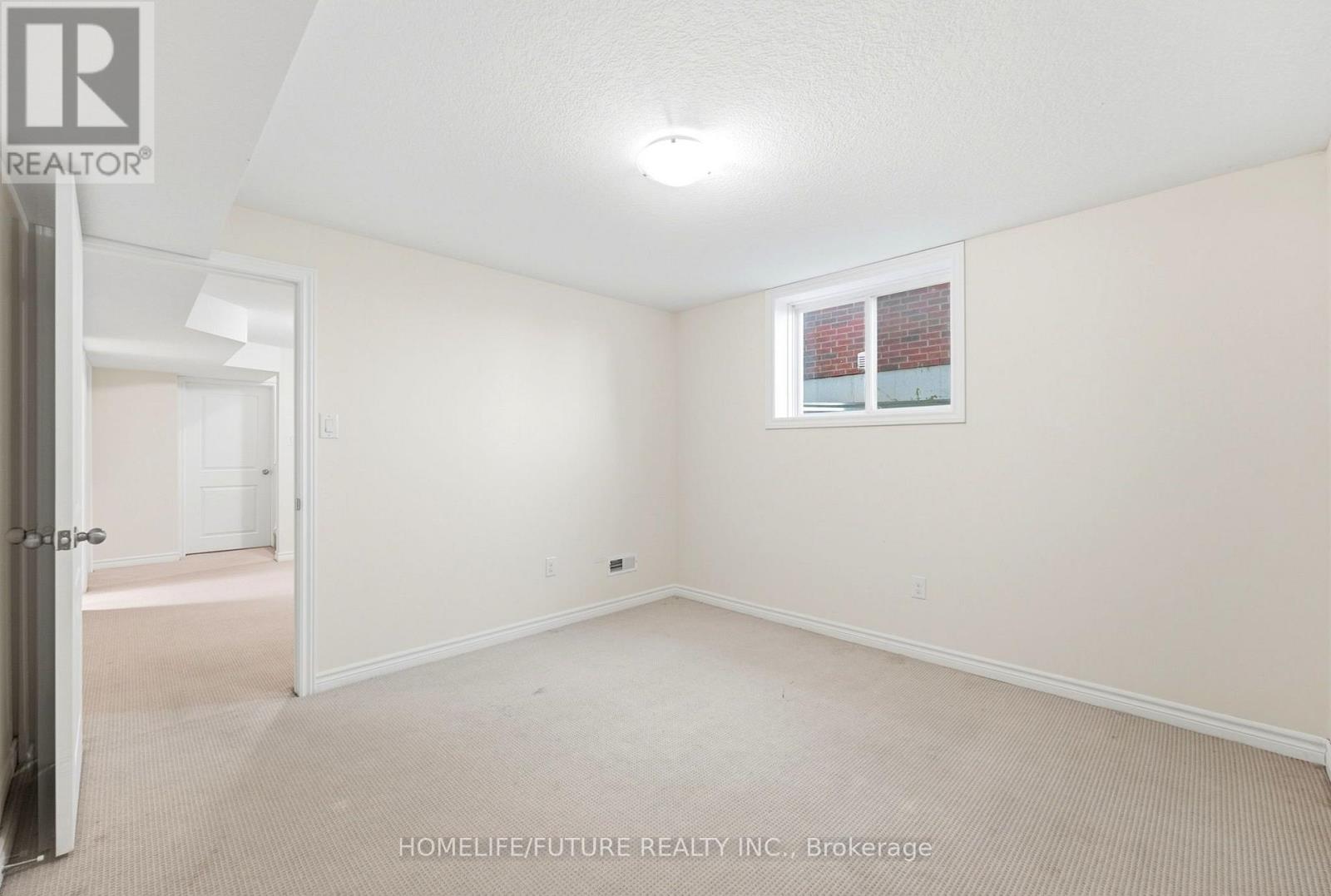 1357 Michael Circle, London East, ON photo 35