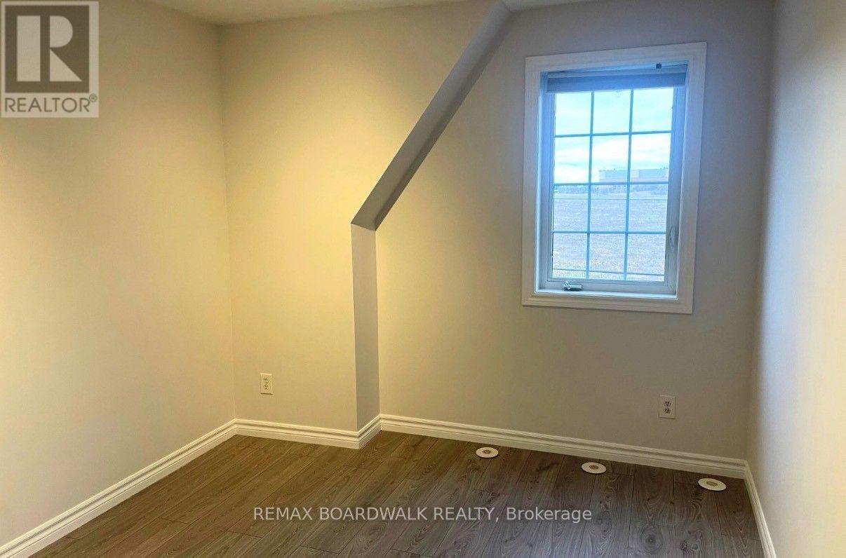 1736 MAPLE GROVE ROAD, Ottawa — photo 7